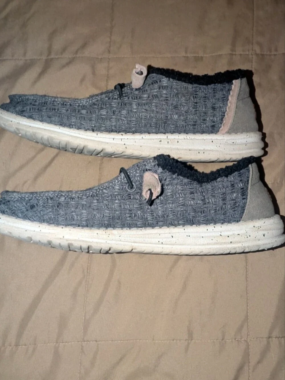 Hey Dude Wendy Warmth Gray Knit Slip-On Shoes With Sherpa Lining Women's 10